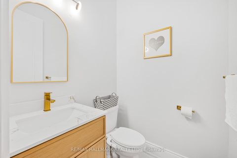 Photo 16 at 41 Glen Abbey Trail, Kleinburg, Vaughan