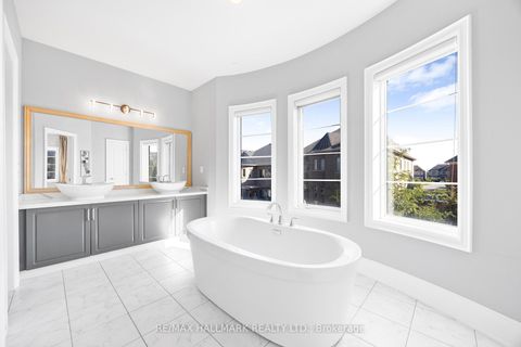 Photo 28 at 41 Glen Abbey Trail, Kleinburg, Vaughan