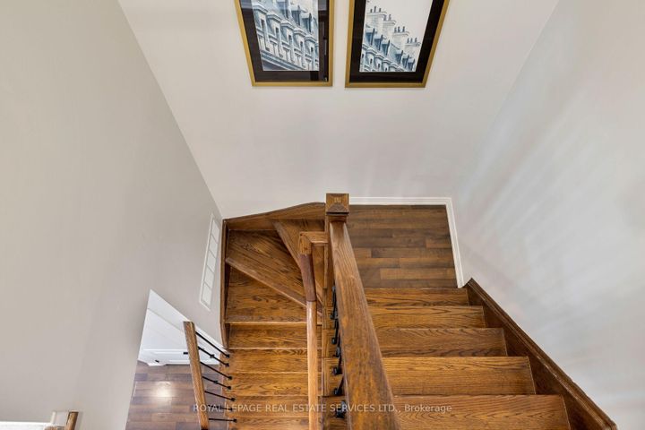 Photo 16 at 10 - 15 Hays Boulevard, RO River Oaks, Oakville