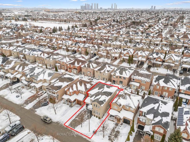 Photo 1 at 47 Amparo Drive, Vellore Village, Vaughan