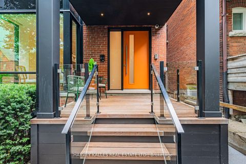 Photo 2 at 404 Brunswick Avenue, Annex, Toronto