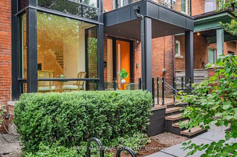 Photo 3 at 404 Brunswick Avenue, Annex, Toronto