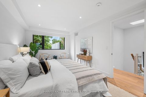 Photo 33 at 404 Brunswick Avenue, Annex, Toronto