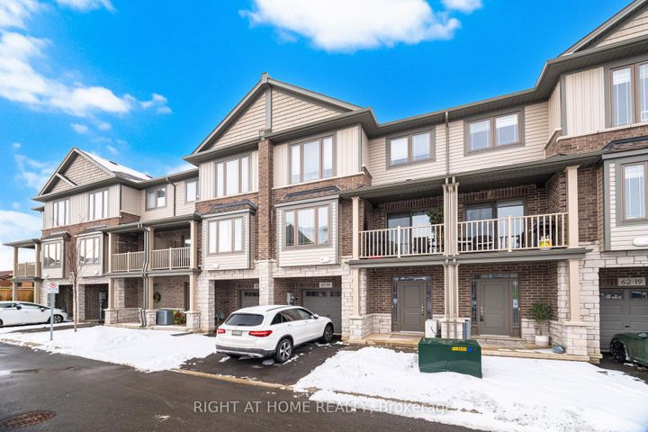 Photo 1 at 61 - 19 Picardy Drive, Stoney Creek Mountain, Hamilton