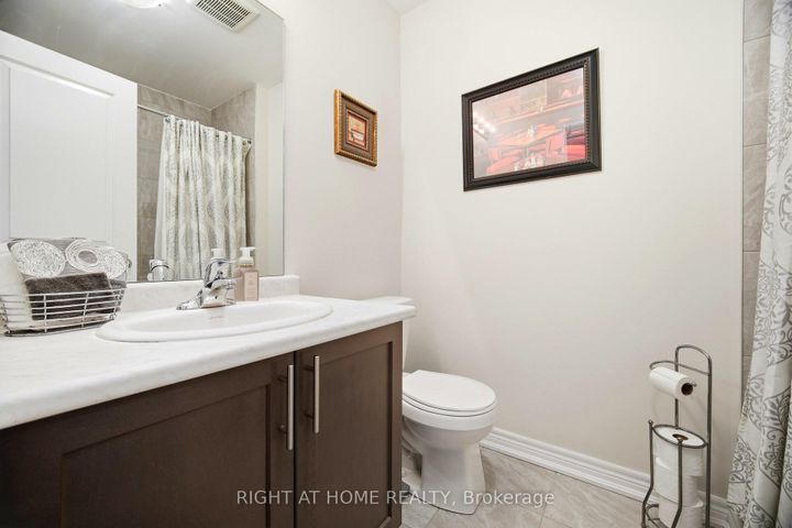 Photo 31 at 61 - 19 Picardy Drive, Stoney Creek Mountain, Hamilton