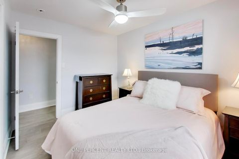 Photo 17 at 4 Cameo Crescent, Smythe, Toronto