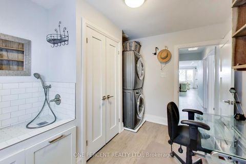 Photo 20 at 4 Cameo Crescent, Smythe, Toronto