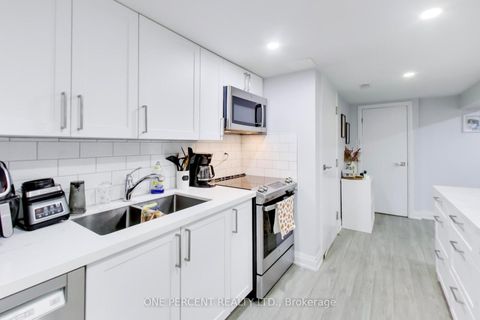 Photo 27 at 4 Cameo Crescent, Smythe, Toronto