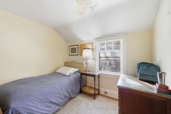 Photo 20 at 217 Snowdon Avenue, Lawrence Park North, Toronto