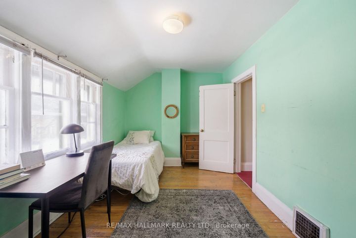 Photo 23 at 217 Snowdon Avenue, Lawrence Park North, Toronto