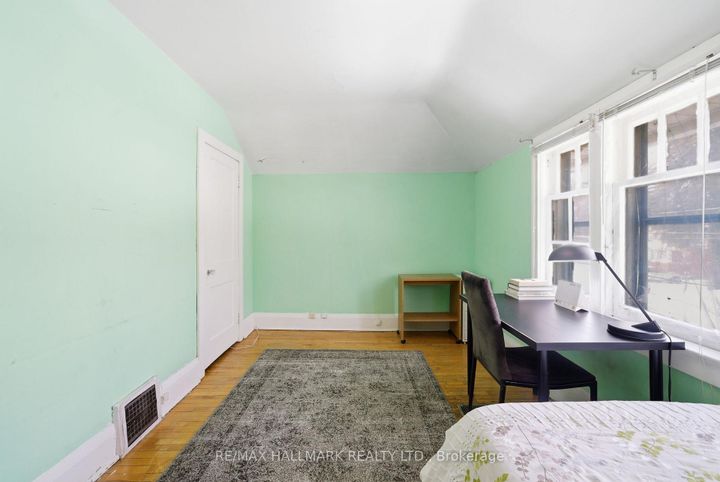 Photo 24 at 217 Snowdon Avenue, Lawrence Park North, Toronto