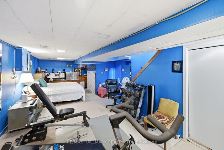 Photo 28 at 217 Snowdon Avenue, Lawrence Park North, Toronto