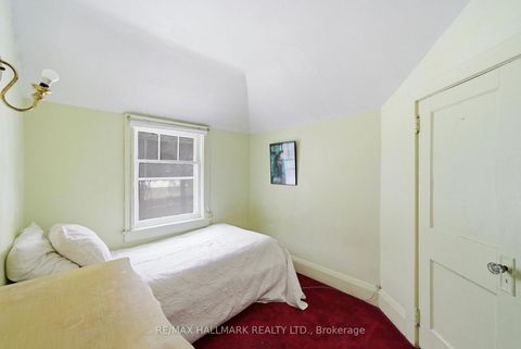 Photo 17 at 217 Snowdon Avenue, Lawrence Park North, Toronto