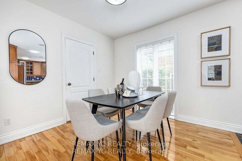 Photo 9 at 18 Mullet Road, Newtonbrook East, Toronto