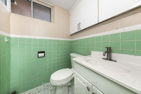 Photo 40 at 18 Mullet Road, Newtonbrook East, Toronto