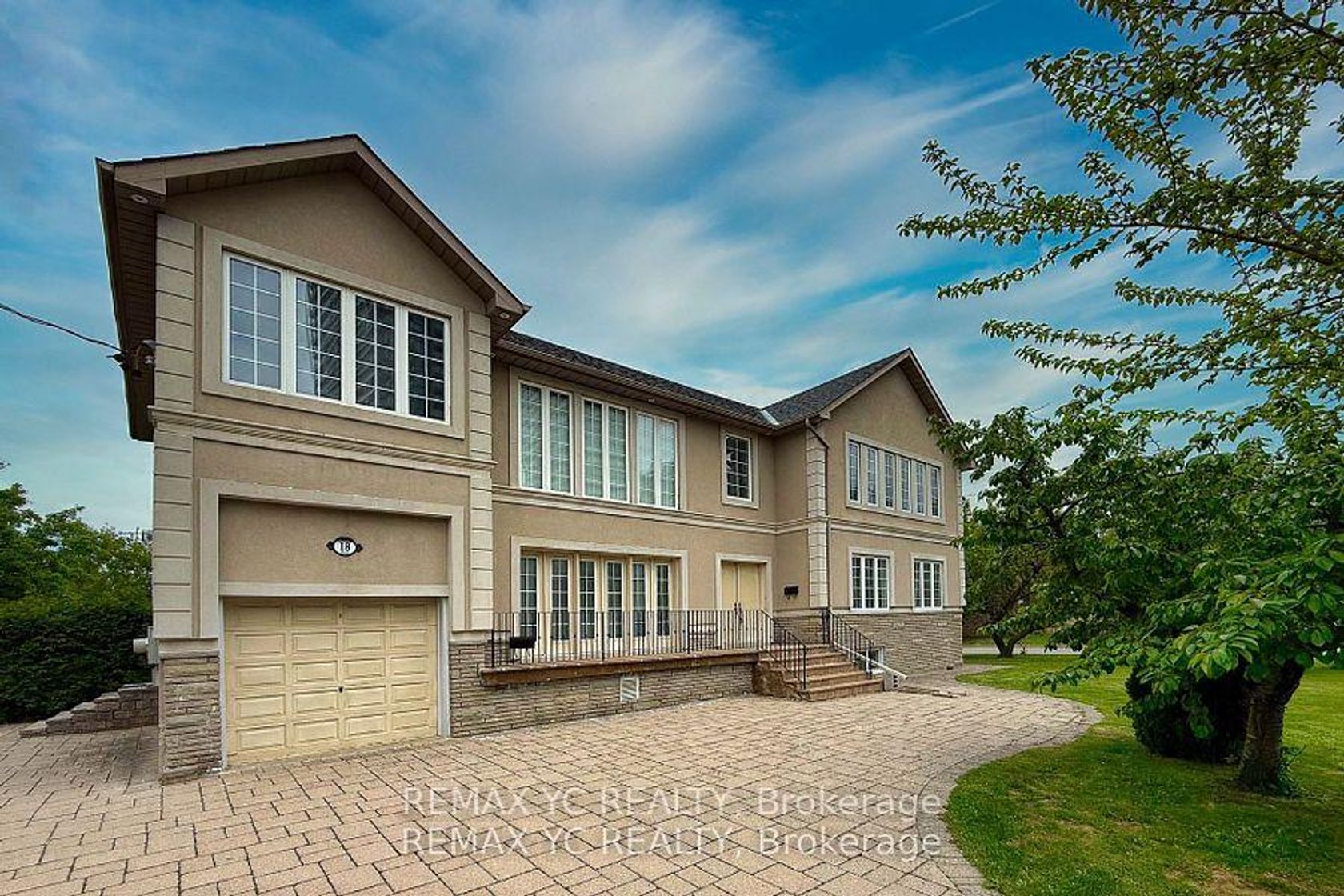 18 Mullet Road, Newtonbrook East, Toronto 