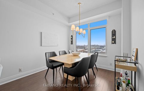 Photo 6 at 815 - 24 Woodstream Boulevard, Vaughan Grove, Vaughan