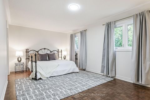 Photo 22 at 30 Crimson Court, North Richvale, Richmond Hill