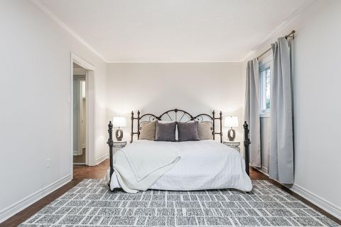 Photo 24 at 30 Crimson Court, North Richvale, Richmond Hill