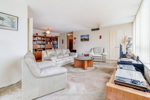 Photo 6 at 203 - 40 Richview Road, Humber Heights, Toronto