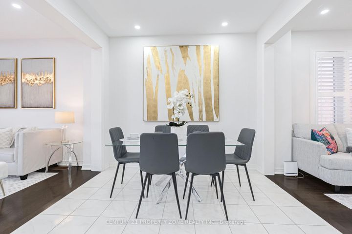 Photo 6 at 19 Exhibition Crescent, Northwest Brampton, Brampton