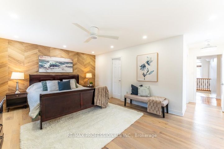 Photo 26 at 7108 Gablehurst Crescent, Meadowvale Village, Mississauga