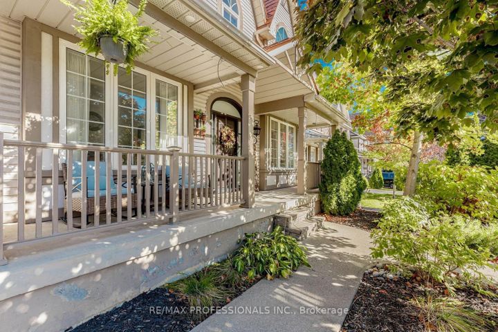 Photo 39 at 7108 Gablehurst Crescent, Meadowvale Village, Mississauga