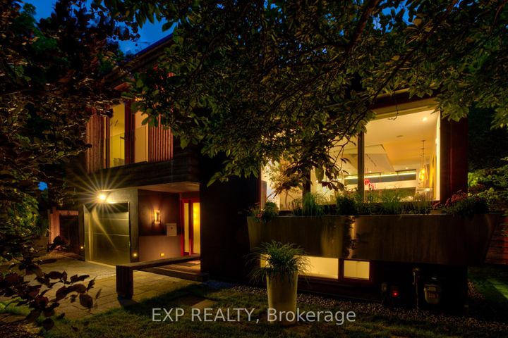 Photo 4 at 26 Richmond Drive, Brampton East, Brampton