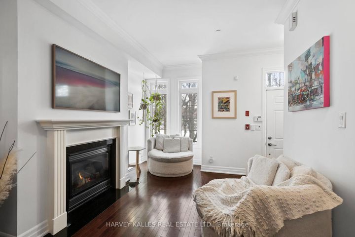 Photo 15 at 17 Peelar Mews, Mimico, Toronto