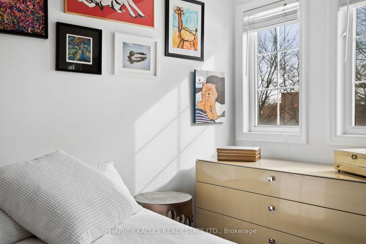 Photo 36 at 17 Peelar Mews, Mimico, Toronto