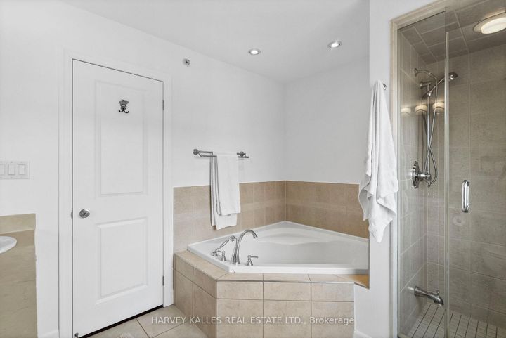 Photo 41 at 17 Peelar Mews, Mimico, Toronto