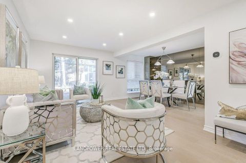 Photo 7 at 10 Brassbell Mill Way, Windfields, Toronto