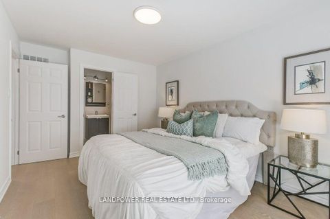 Photo 19 at 10 Brassbell Mill Way, Windfields, Toronto