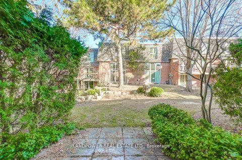 Photo 31 at 10 Brassbell Mill Way, Windfields, Toronto