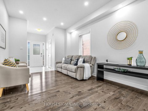 Photo 3 at 1278 Bardeau Street, Lefroy, Innisfil