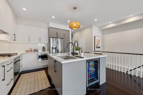 Photo 10 at 101 Boardwalk Drive, The Beaches, Toronto