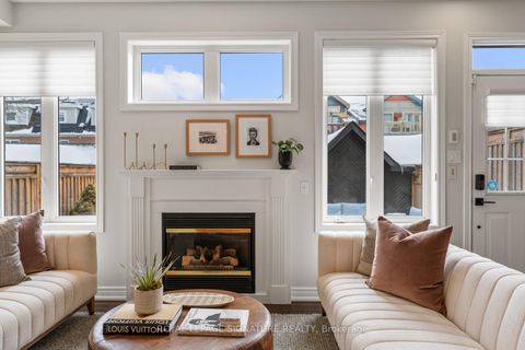 Photo 13 at 101 Boardwalk Drive, The Beaches, Toronto