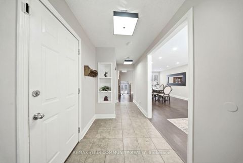 Photo 4 at 857 Copperfield Drive, Eastdale, Oshawa