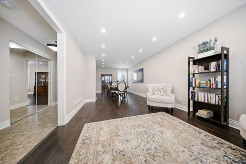 Photo 7 at 857 Copperfield Drive, Eastdale, Oshawa