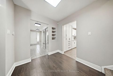 Photo 14 at 857 Copperfield Drive, Eastdale, Oshawa