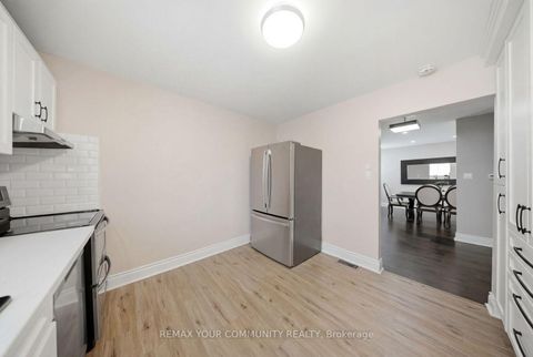 Photo 20 at 857 Copperfield Drive, Eastdale, Oshawa