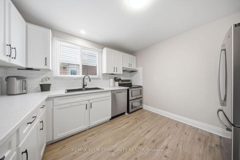 Photo 21 at 857 Copperfield Drive, Eastdale, Oshawa