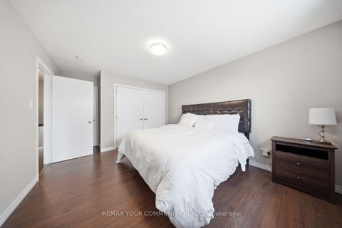 Photo 25 at 857 Copperfield Drive, Eastdale, Oshawa