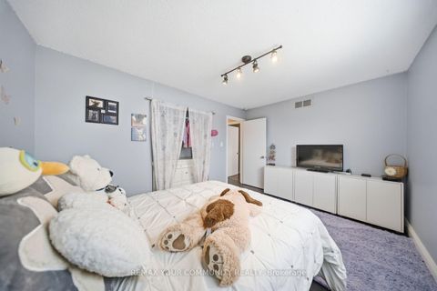 Photo 30 at 857 Copperfield Drive, Eastdale, Oshawa