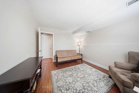 Photo 39 at 857 Copperfield Drive, Eastdale, Oshawa