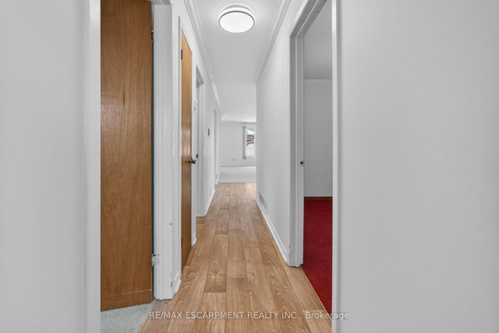 Photo 23 at 305 Pinegrove Road, WO West, Oakville