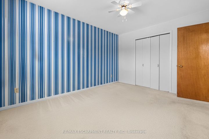 Photo 29 at 305 Pinegrove Road, WO West, Oakville