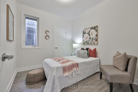 Photo 28 at 6 Tarmola Park Court, Humber Summit, Toronto