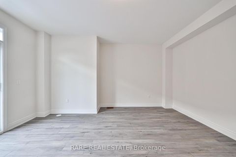 Photo 37 at 6 Tarmola Park Court, Humber Summit, Toronto