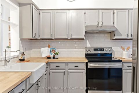 Photo 7 at E2 - 1665 Nash Road, Courtice, Clarington